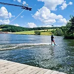 21 Mit Seeblick Und Garten Bis 6 Personen *