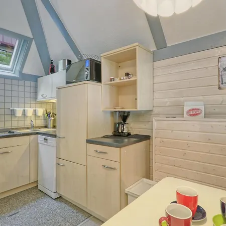 21 Mit Seeblick Und Garten Bis 6 Personen *