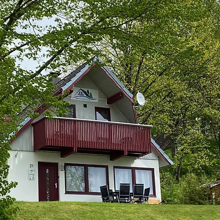 21 Mit Seeblick Und Garten Bis 6 Personen *