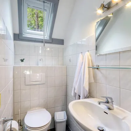 Holiday home 21 Mit Seeblick Und Garten Bis 6 Personen *