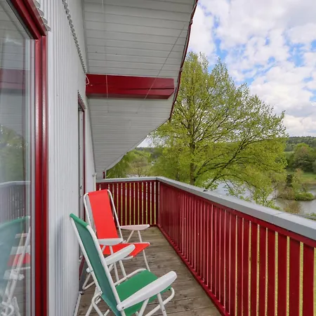 Dom wakacyjny 21 Mit Seeblick Und Garten Bis 6 Personen