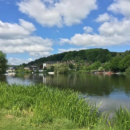 21 Mit Seeblick Und Garten Bis 6 Personen Dom wakacyjny