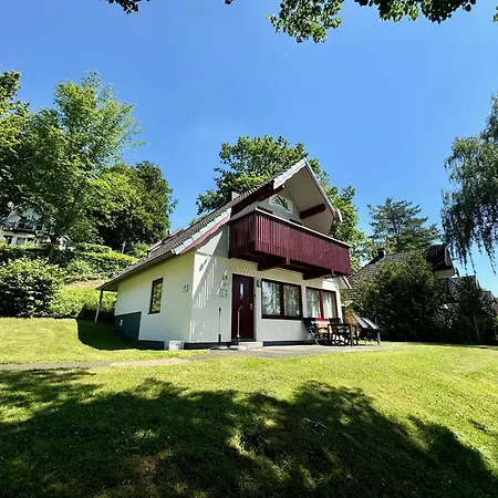 21 Mit Seeblick Und Garten Bis 6 Personen Kemmerode